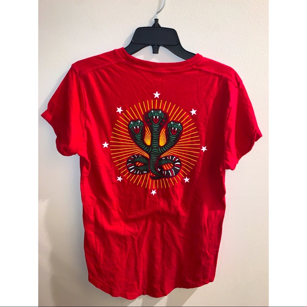 Hollister GUC red snake tee